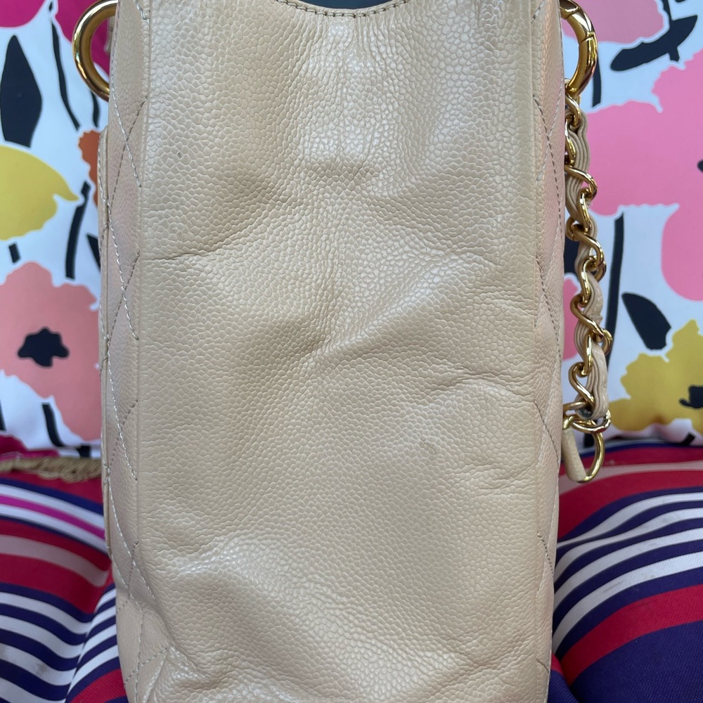 Chanel Large GST beige (authentic) - Picture 5 of 12